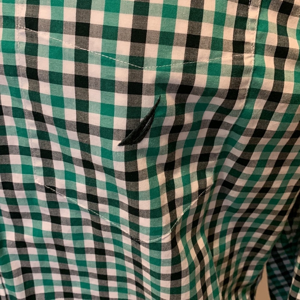 Nautica long sleeve button down shirt - Picture 5 of 5
